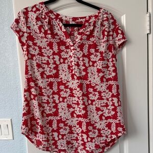 Source Unknown Red and White Floral Blouse